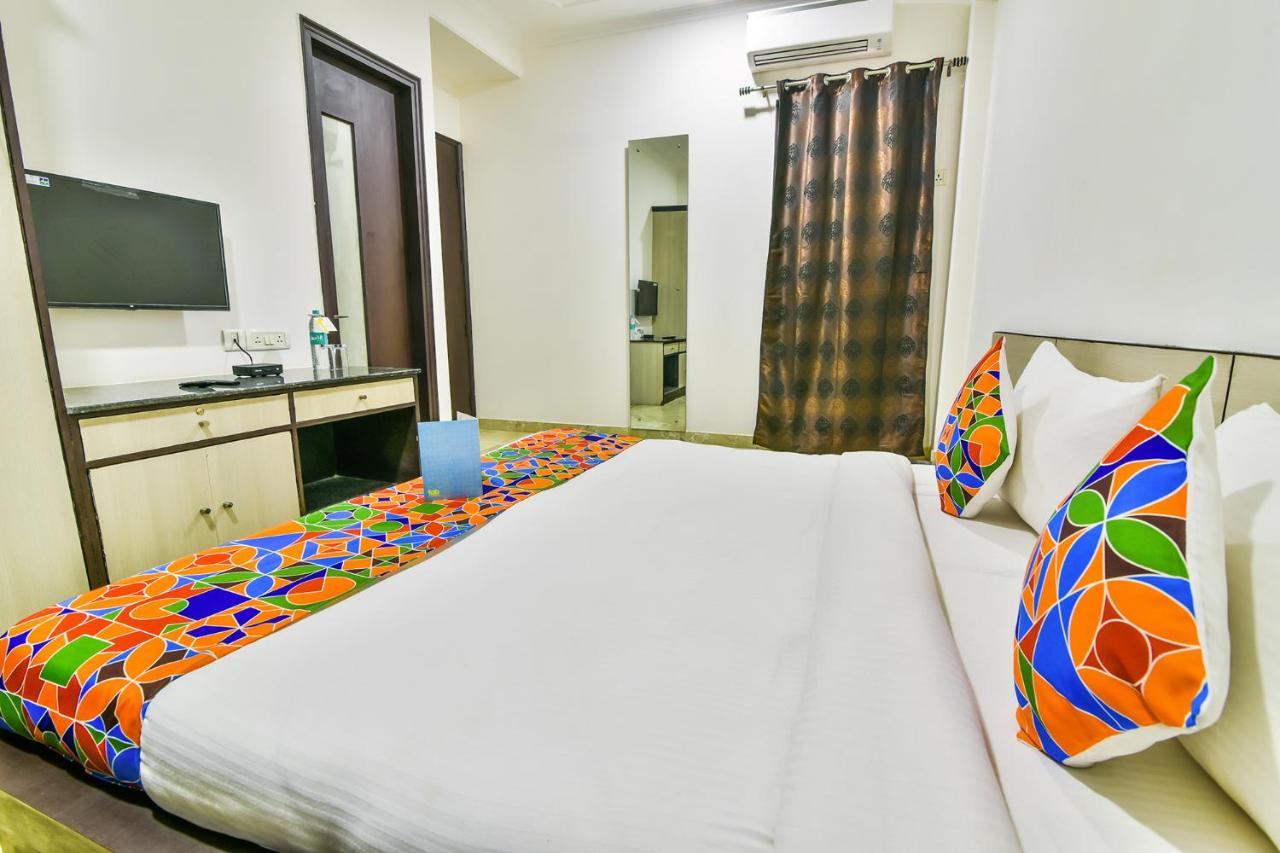 Fabhotel Rallkmas Cyber City Gurgaon Exteriör bild